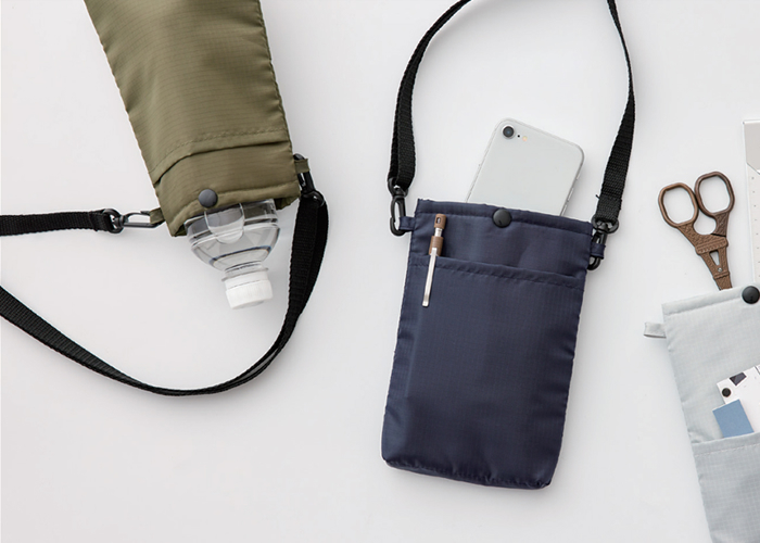 雨の日も安心！撥水加工のテントクロスを使ったマルチショルダーバッグが登場